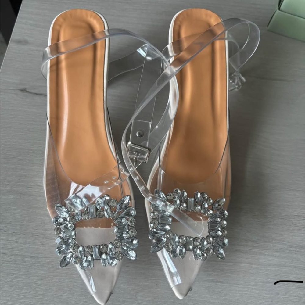 Elegant Clear Women's Shoes with Crystal Embellishments